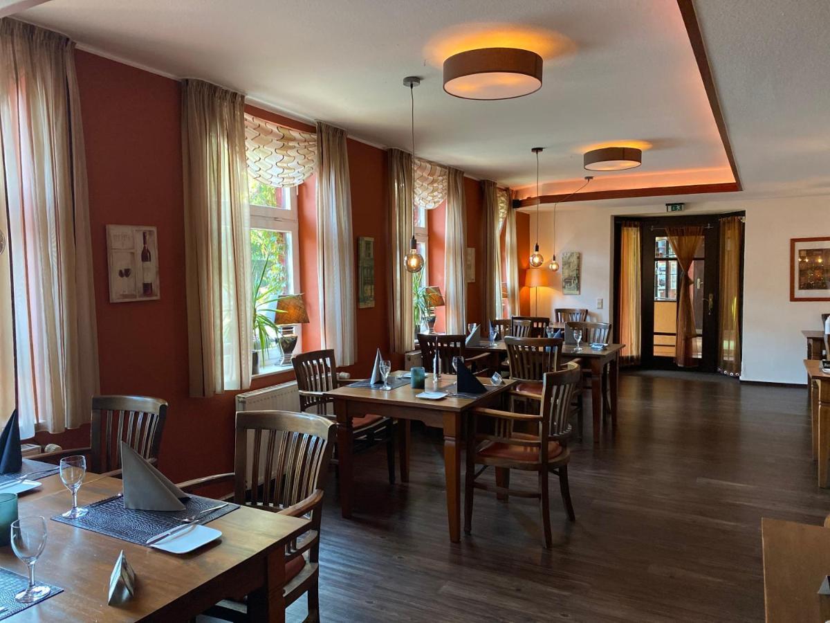 Hotel Oberledinger Hof Леер Экстерьер фото